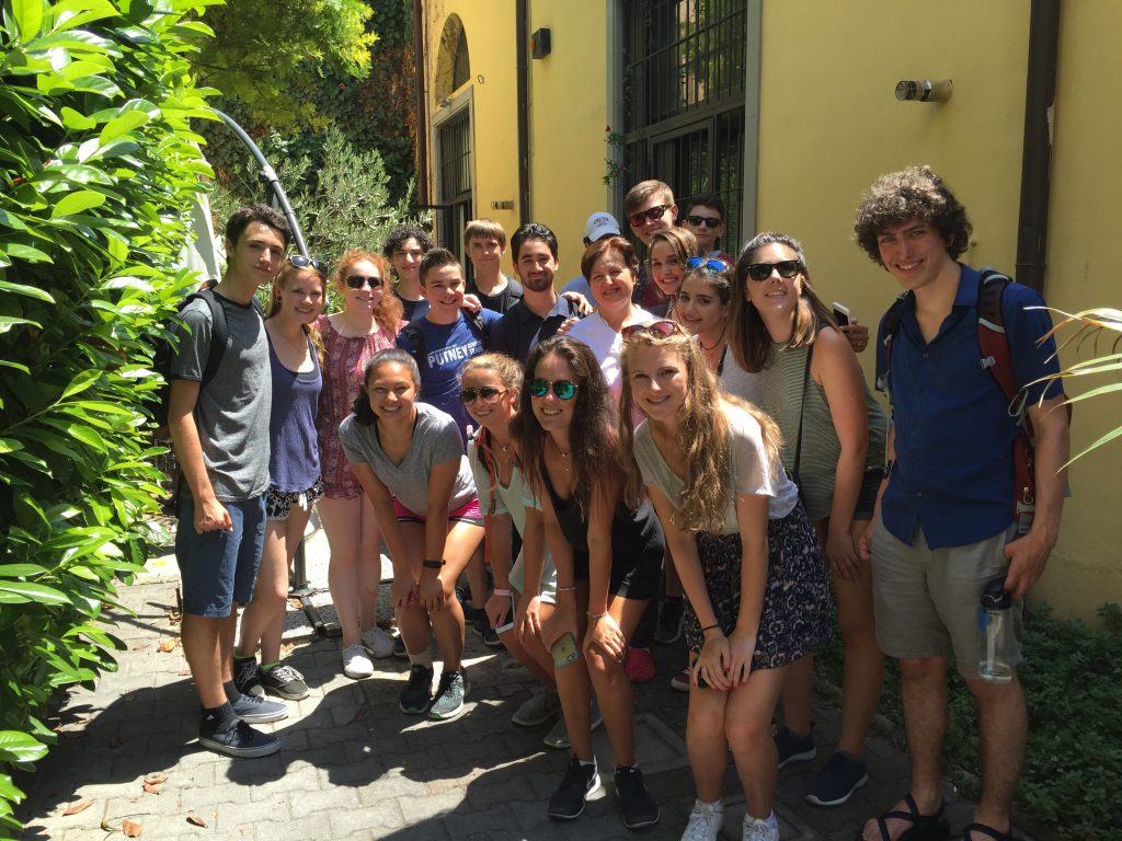A big group thanks to our chef and amazing teacher Marcella!